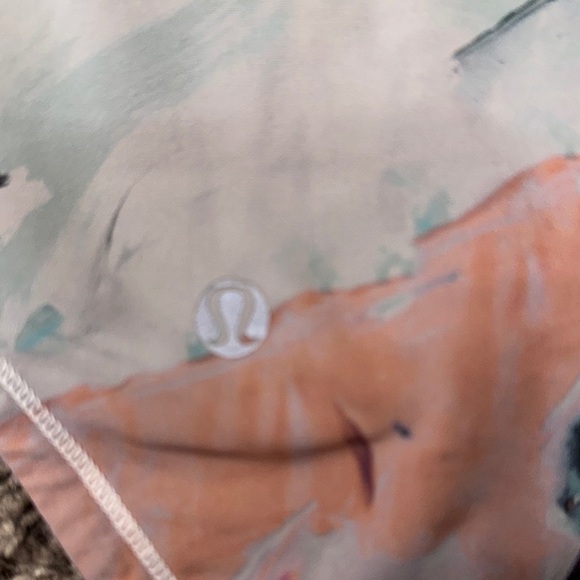 Lululemon Athletica White and Pink Graphic Asymmetrical Tank Top - Picture 4 of 4